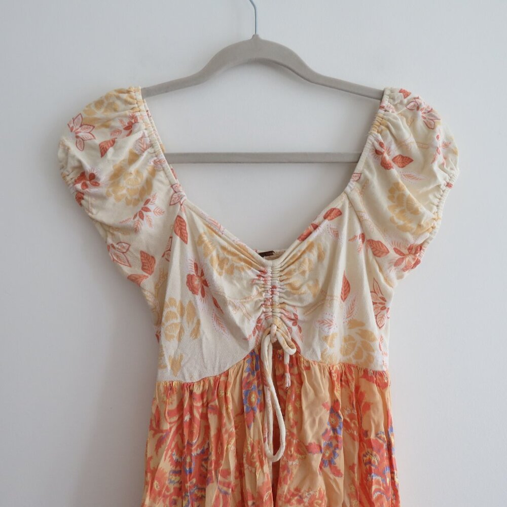 FREE PEOPLE La Bamba Babydoll Top in Tea Combo Floral Boho Handkerchief Y2K XS - Picture 3 of 15